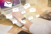 ��ҵ���ѡ����ʵ��ʼ�ϵͳ��